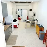 Comfy Studio In The Center